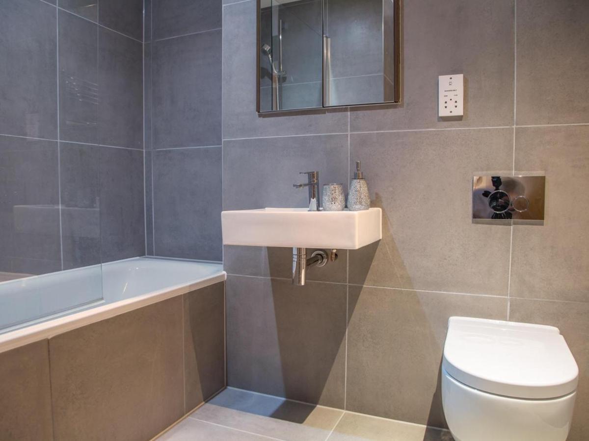 Central Tower Bridge Apartment Londra Dış mekan fotoğraf