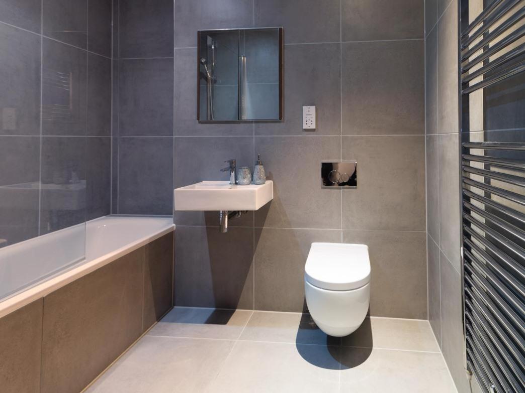 Central Tower Bridge Apartment Londra Dış mekan fotoğraf